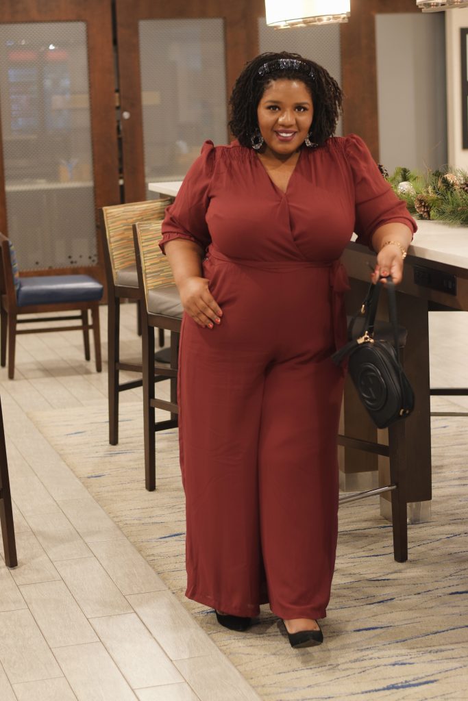 plus size woman in holiday style 