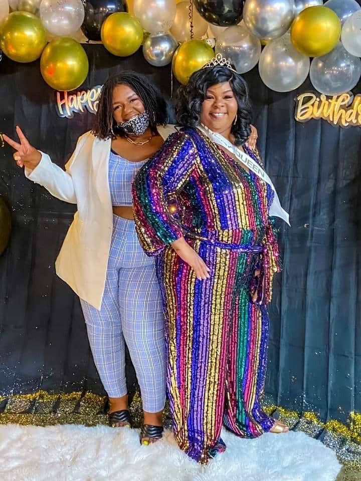 Plus Size Sequin Outfits